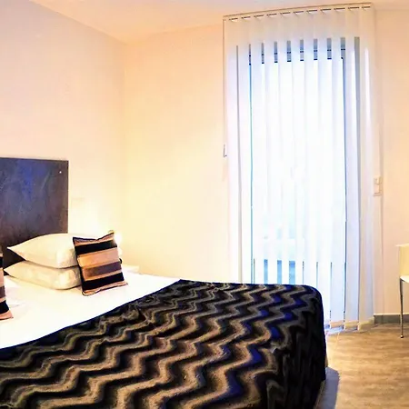 Dary Aparthotel LʼÎle-Rousse